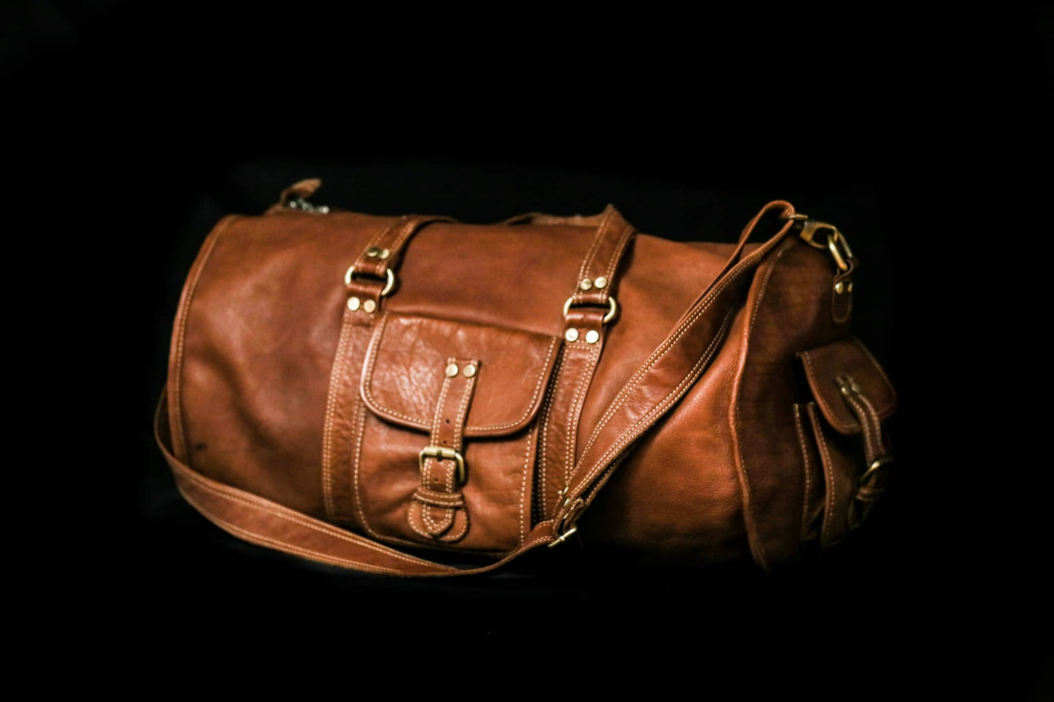 Amore Leather Shoulder Bag