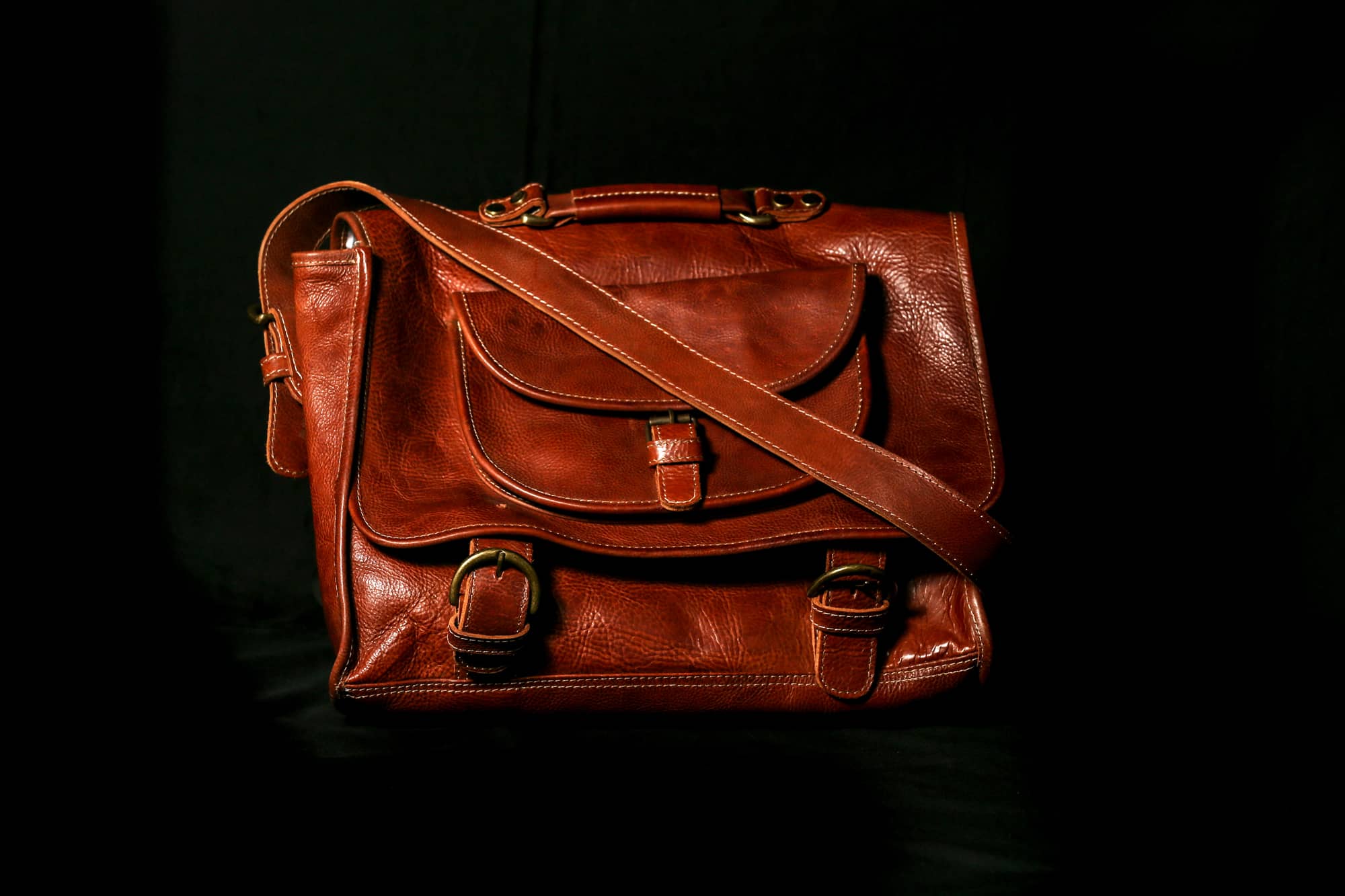 Tour Leather Travel Bag